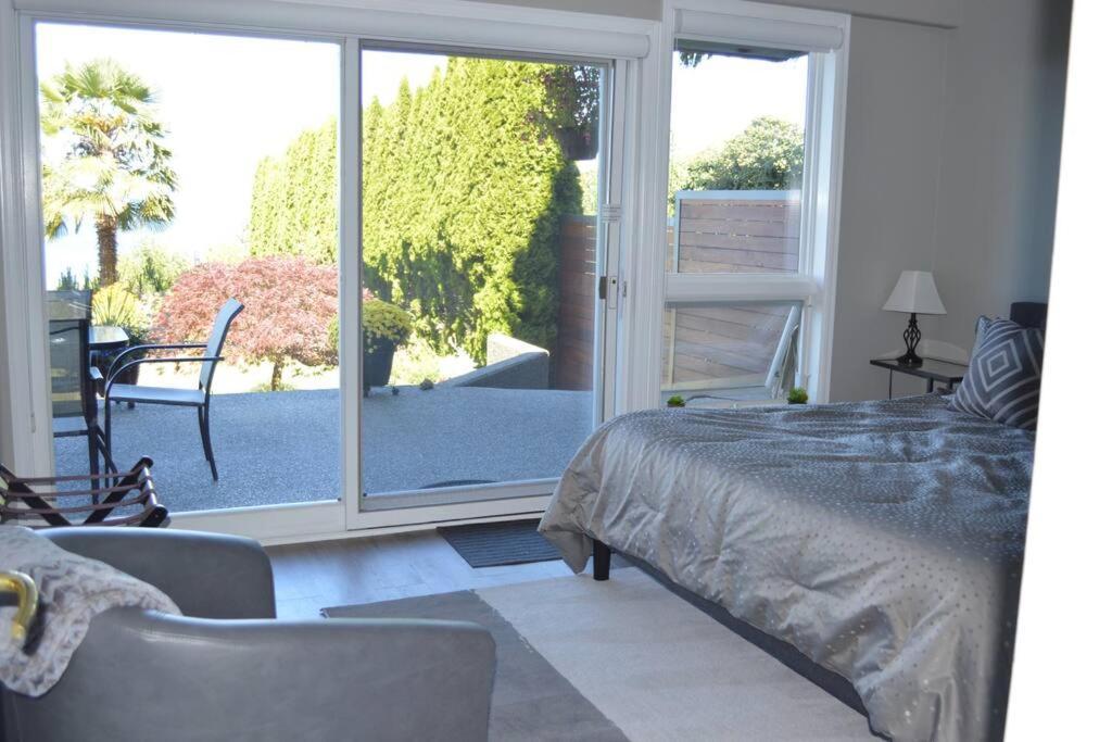 1-Bedroom Seaview Guesthouse On Seattle Luxury Estate With Views Of Olympic Mountains Buitenkant foto